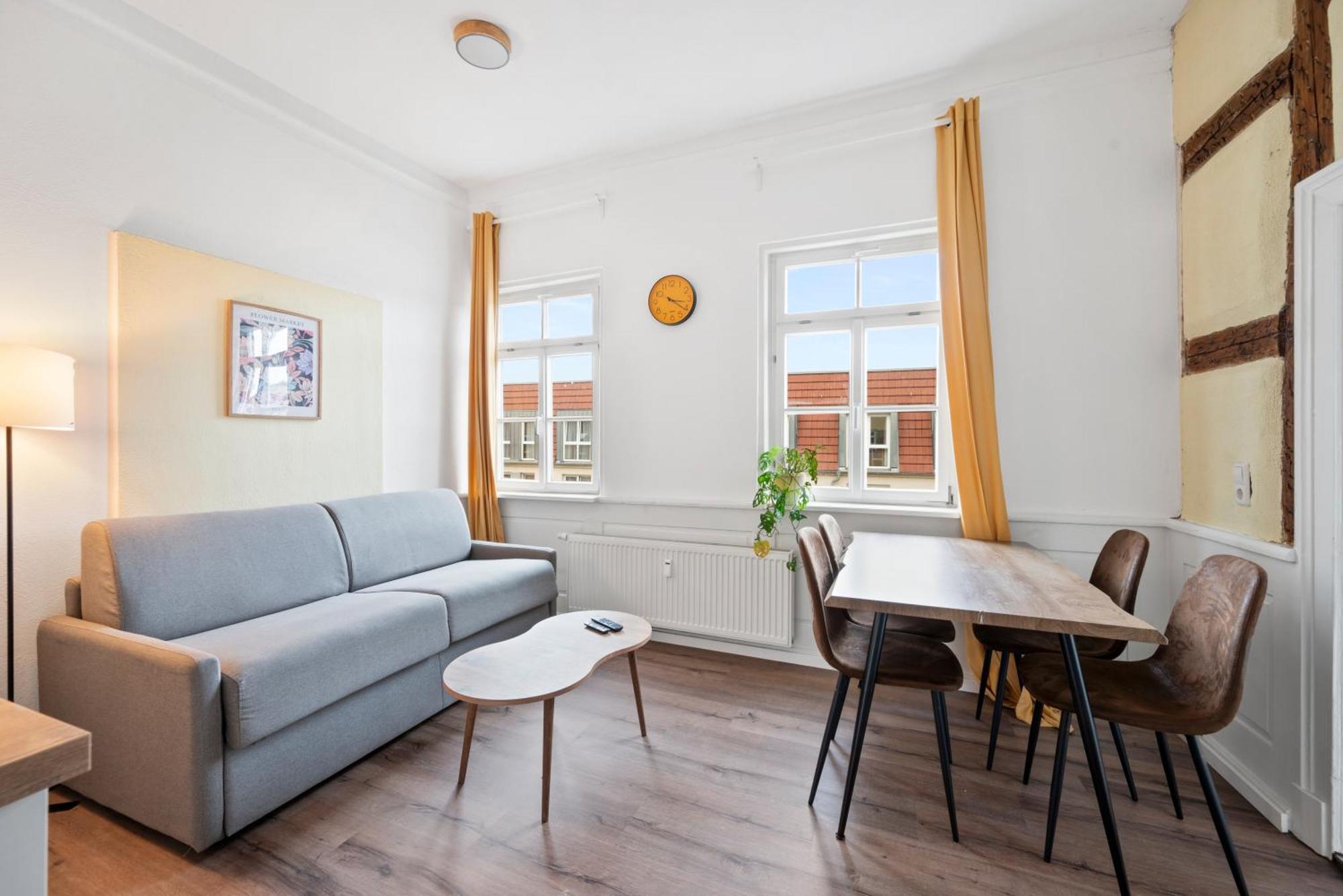 Backhome - Business&Family - Fantastische Schlosslage, Smarttv, Waschtrockner, Netflix, 50Qm, 24H Checkin - Apartment 3 Ludwigsburg Zewnętrze zdjęcie