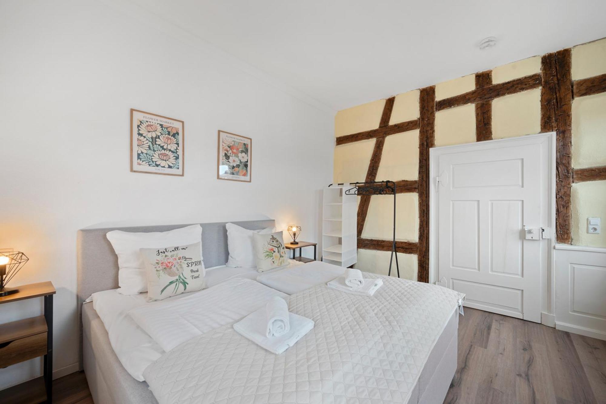 Backhome - Business&Family - Fantastische Schlosslage, Smarttv, Waschtrockner, Netflix, 50Qm, 24H Checkin - Apartment 3 Ludwigsburg Zewnętrze zdjęcie